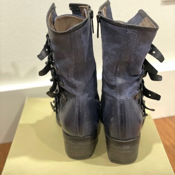 *SOLD* A.S.98 Charlton (Blue) *Rare* EU37/US7 - Picture 4 of 5